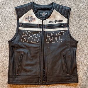 Harley-Davidson Black and Cream Leather Vest H-D MC